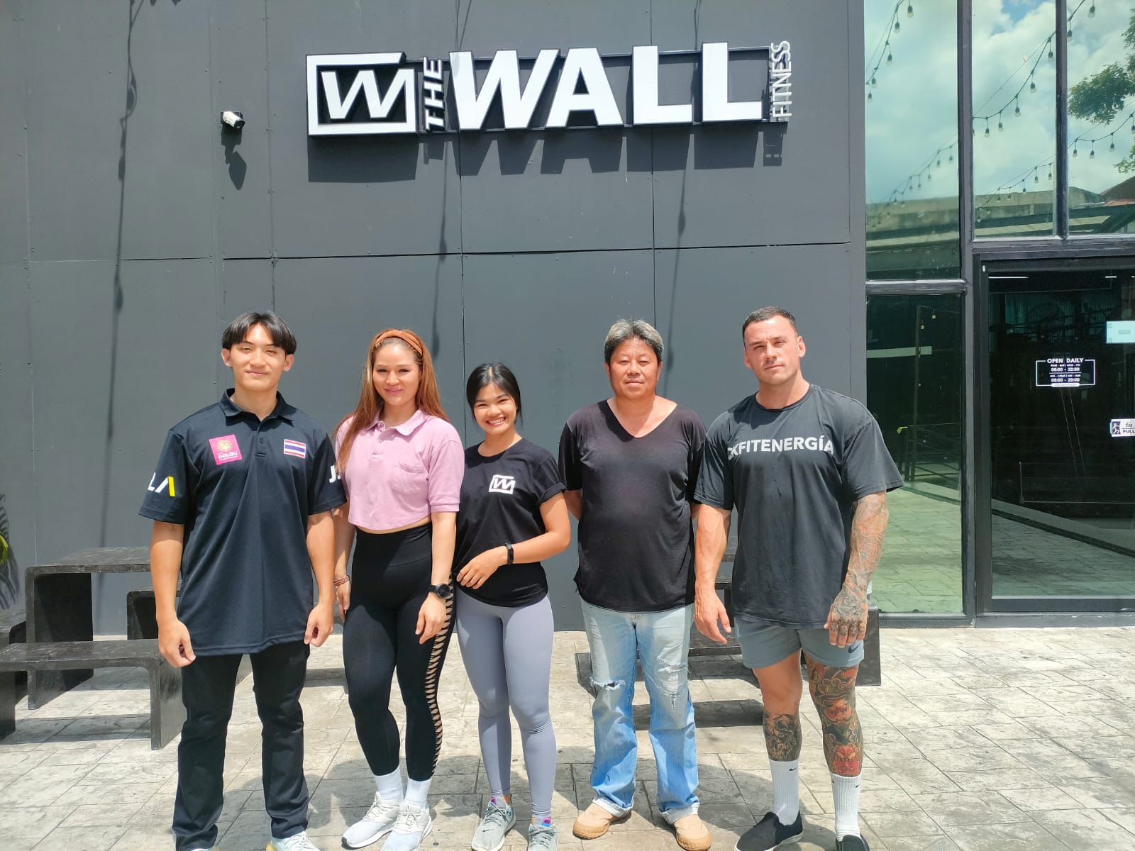 the wall fitness meet the team chiang mai